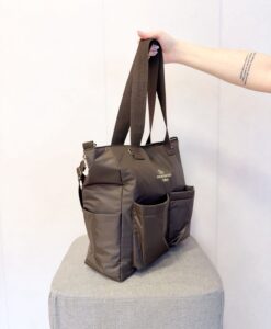 Alternative view of Bolsa Plié