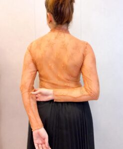 blusa tule floral telha