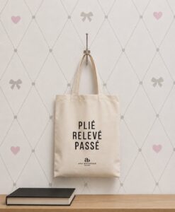 Alternative view of Bolsa Plié, Relevé, Passé.